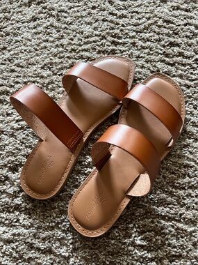 Universal Thread Women's Cognac Double-Strap Slide Sandals